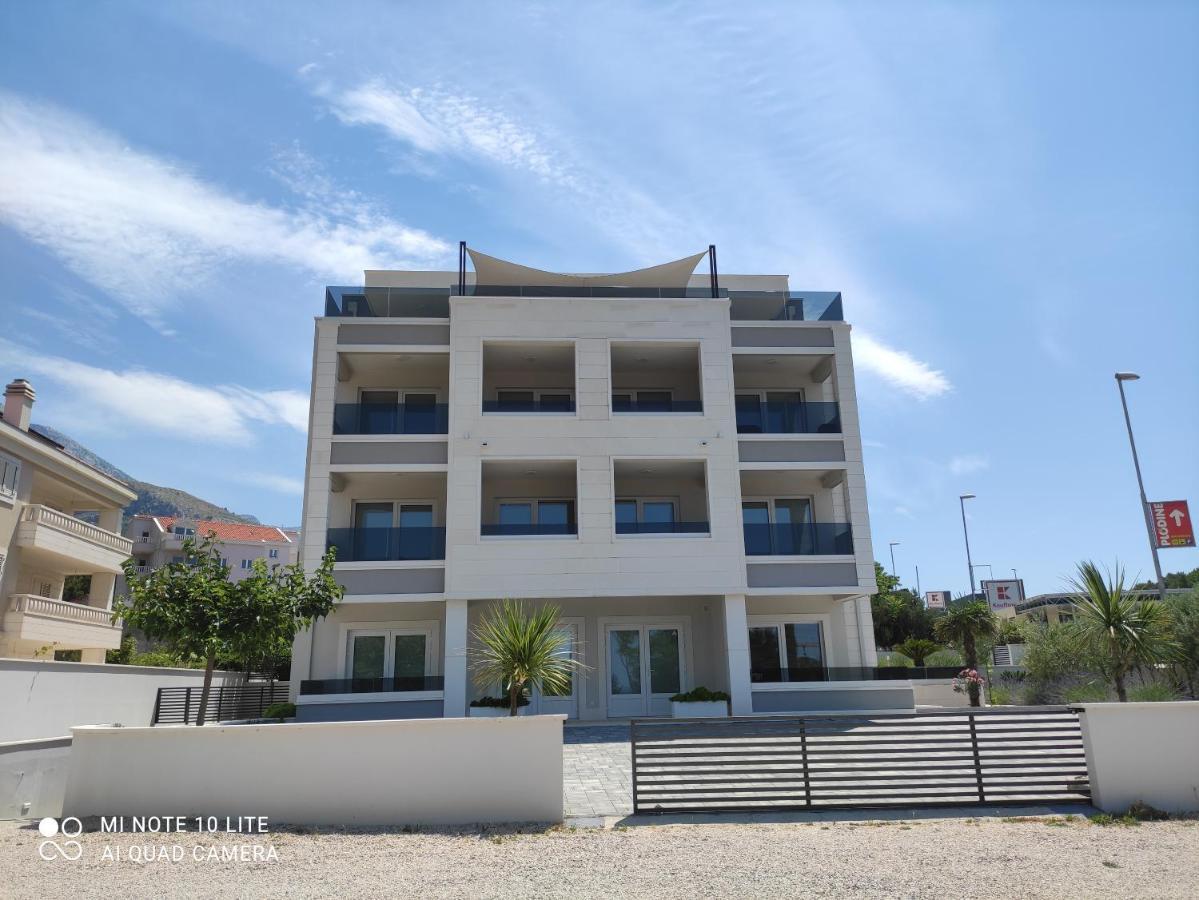 Apartments Villa Hadria Makarska Esterno foto